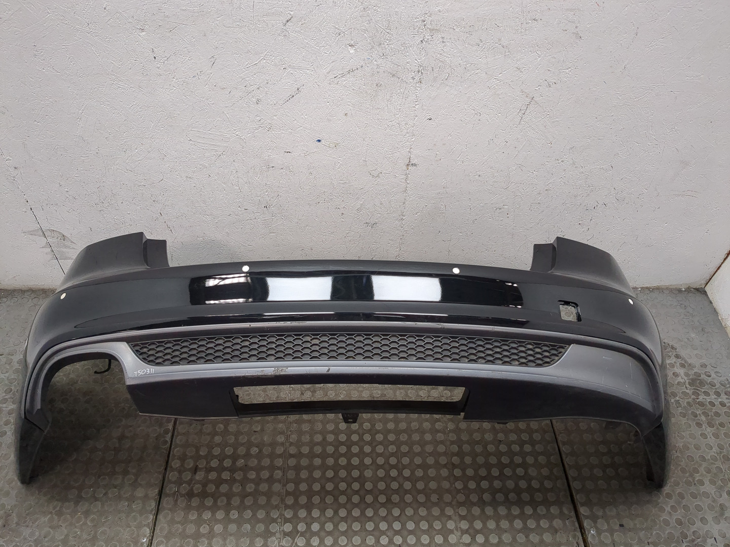 Бампер задний