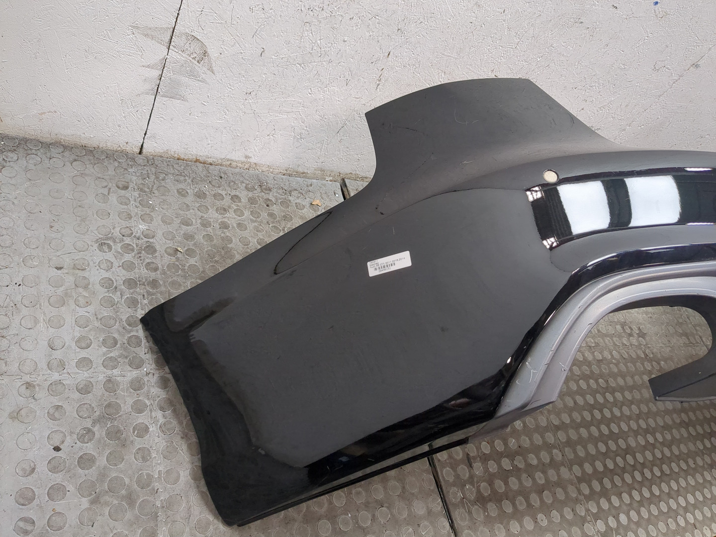 Бампер задний