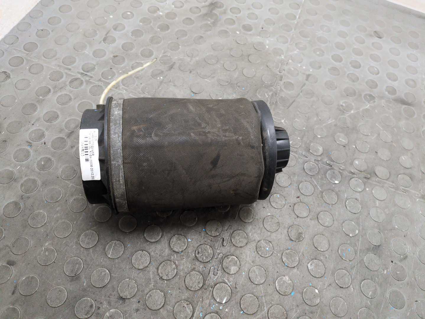 Амортизатор задний (стойка)