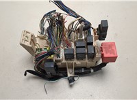  Блок предохранителей Toyota Sequoia 2000-2008 20499411 #1