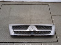  Решетка радиатора Mitsubishi Pajero / Montero 2000-2006 20500763 #1