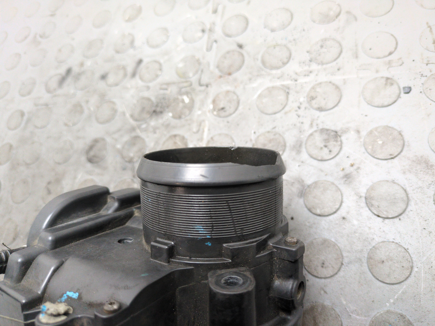 Заслонка дроссельная электрическая