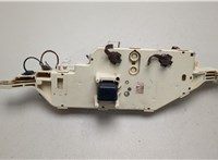  Блок предохранителей Lexus LX 1998-2007 20501866 #2
