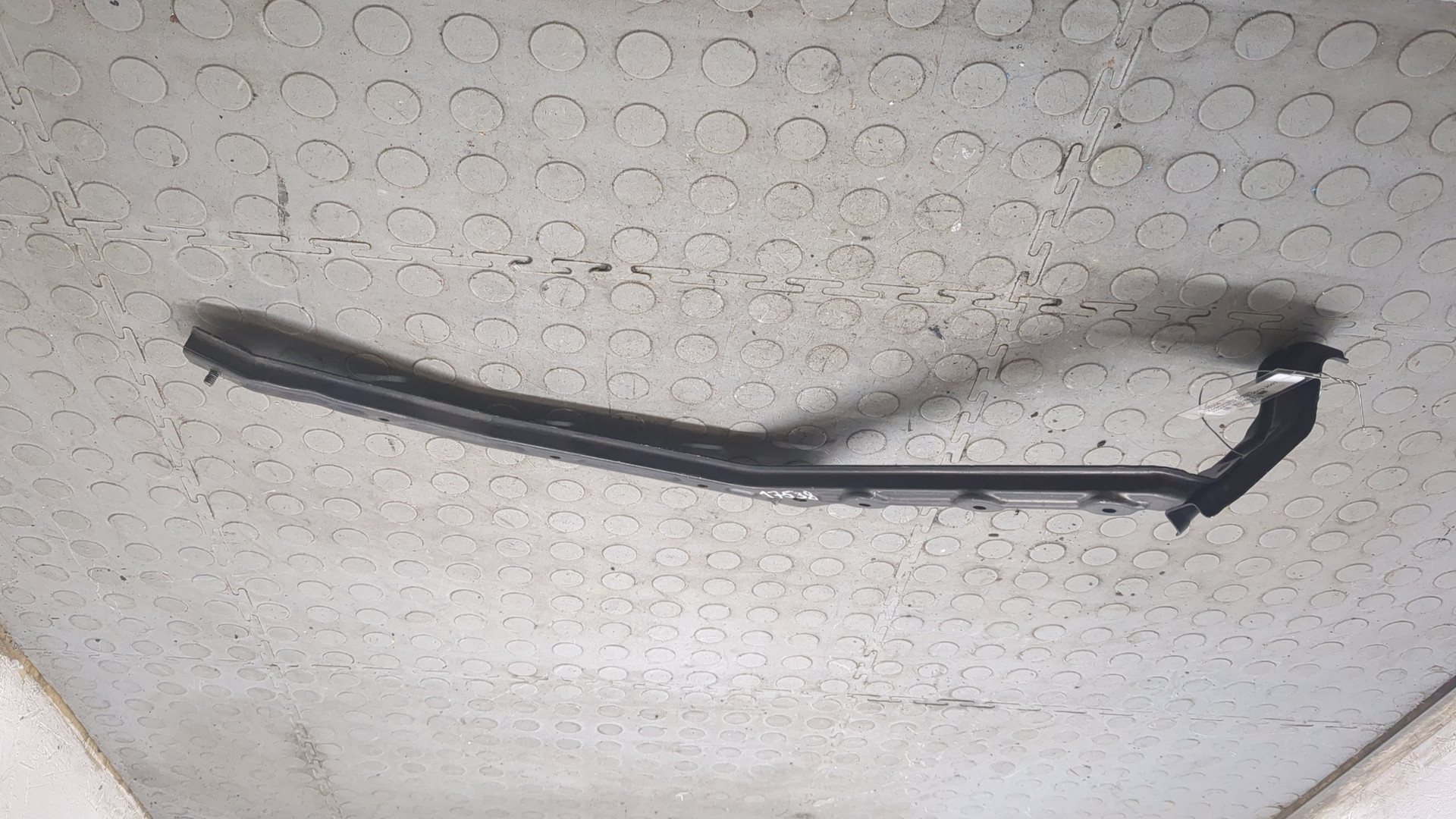 Кронштейн радиатора