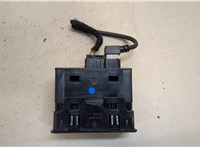  Разъем AUX/USB Chevrolet Malibu 2018-2025 20503376 #4