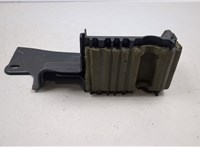 A1646803725 Пластик (обшивка) моторного отсека Mercedes ML W164 2005-2011 20504105 #2