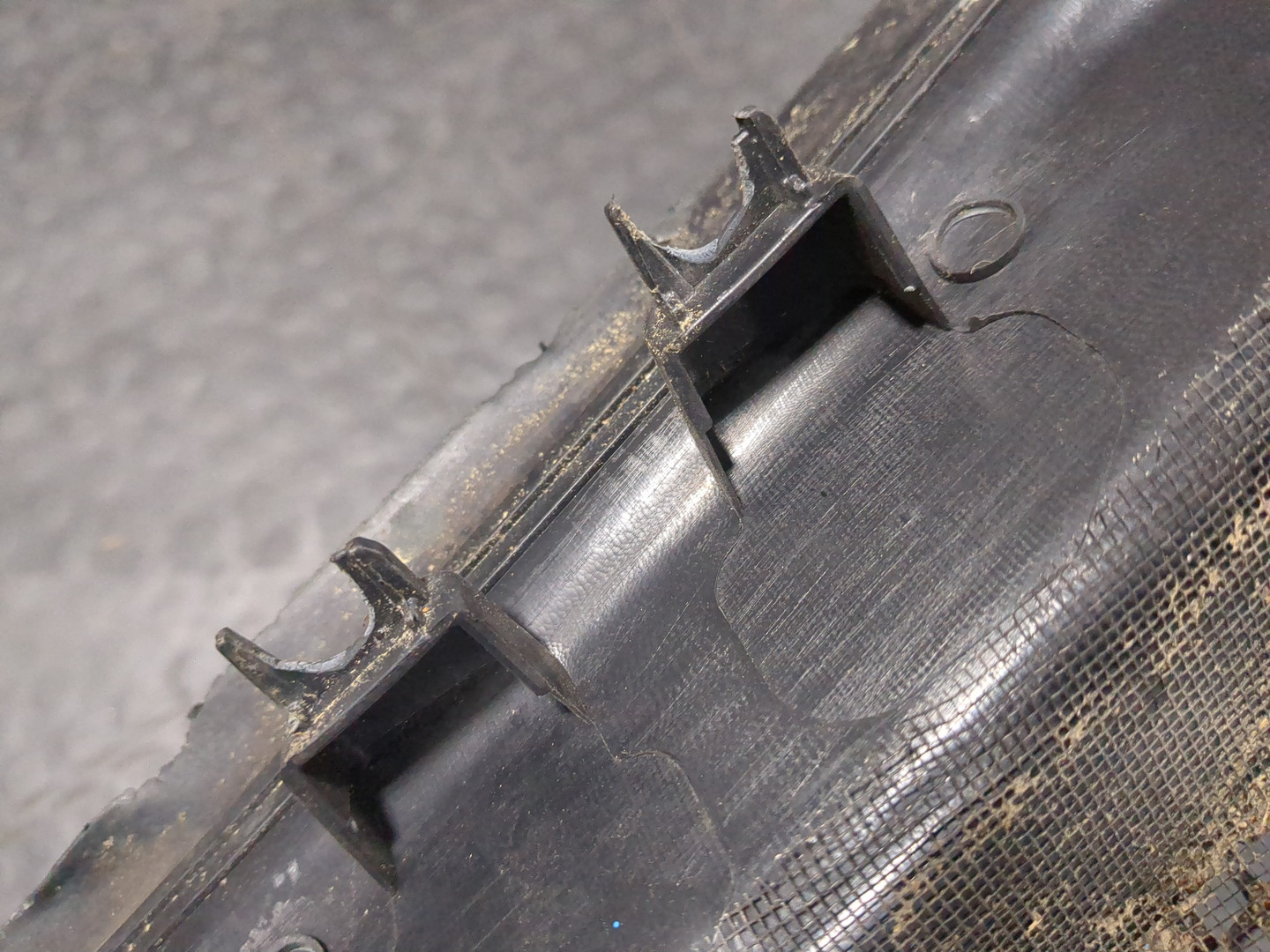 Решетка стеклоочистителей (Жабо)