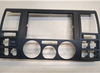  Рамка под магнитолу Volkswagen Transporter 5 2003-2015 20506463 #1