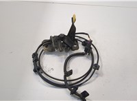  Замок капота Chevrolet Equinox 2017-2021 20508135 #1