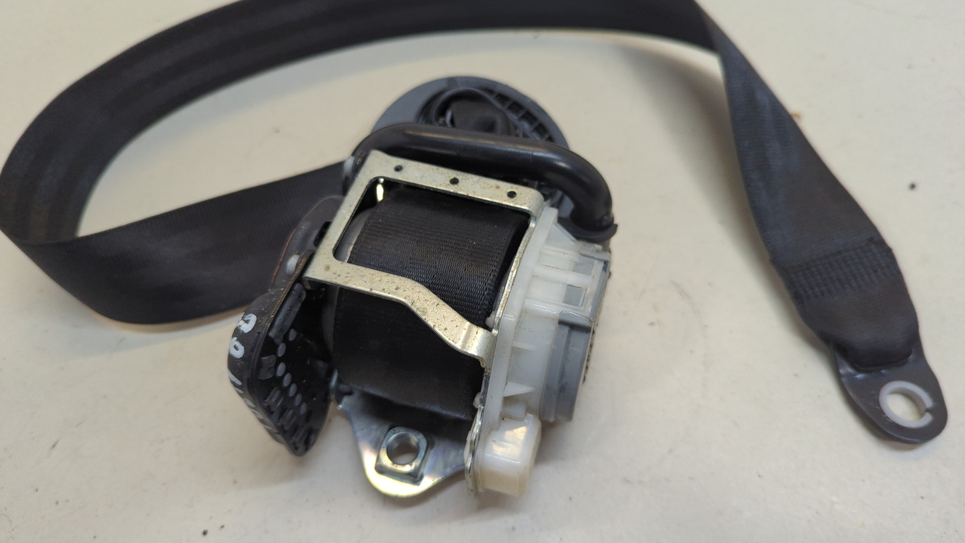 Ремень безопасности