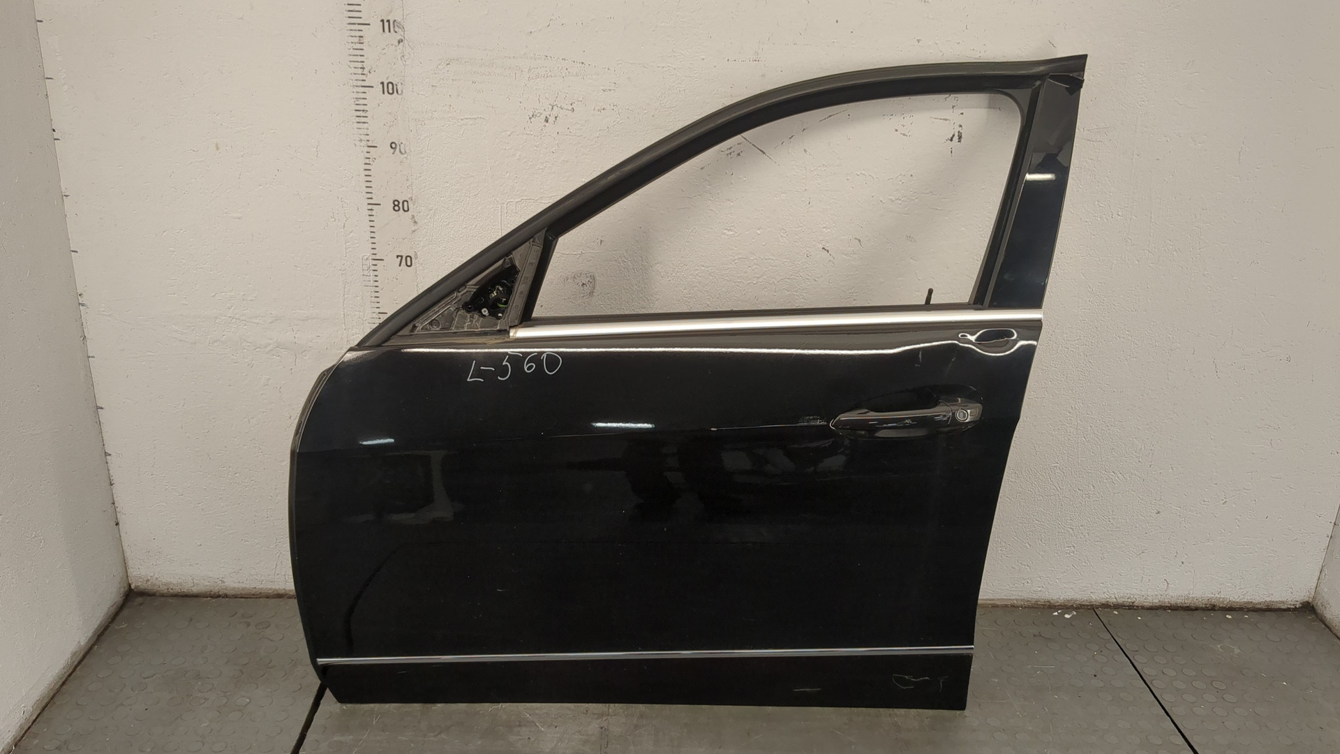 Дверь передняя левая