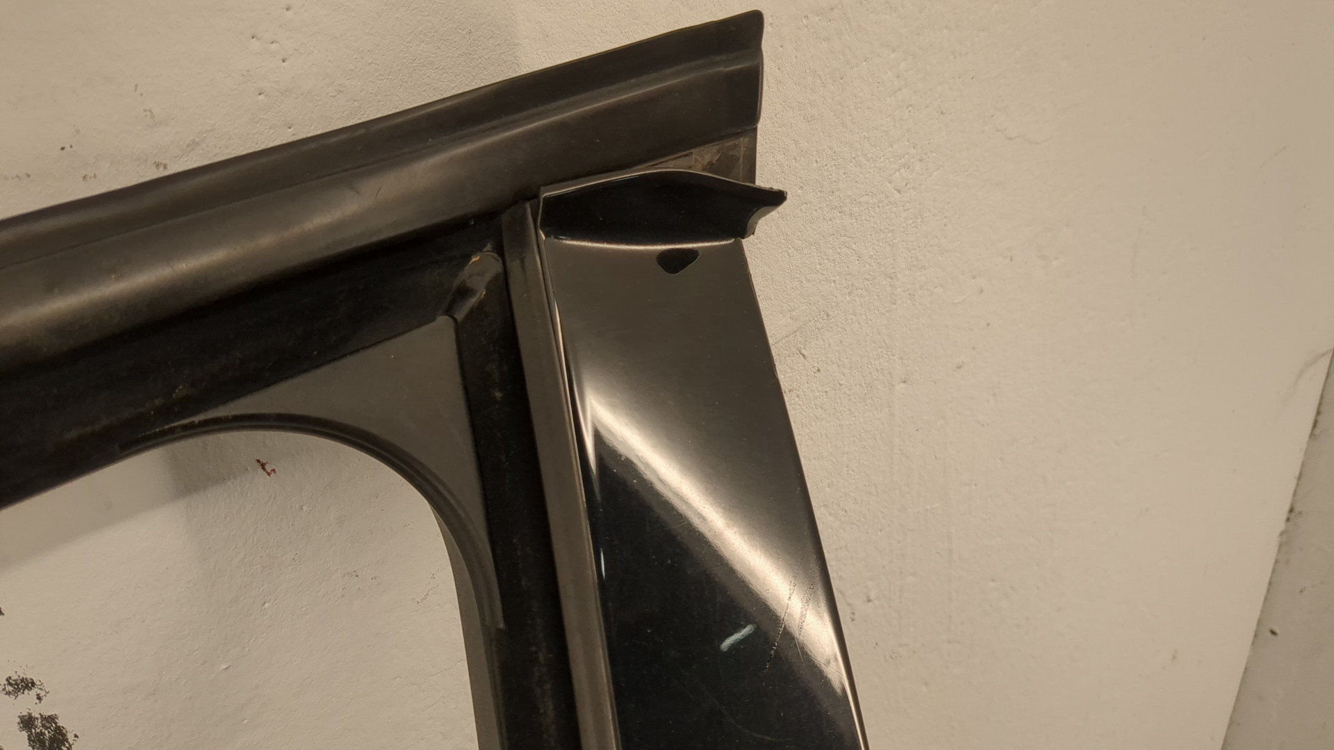 Дверь передняя левая