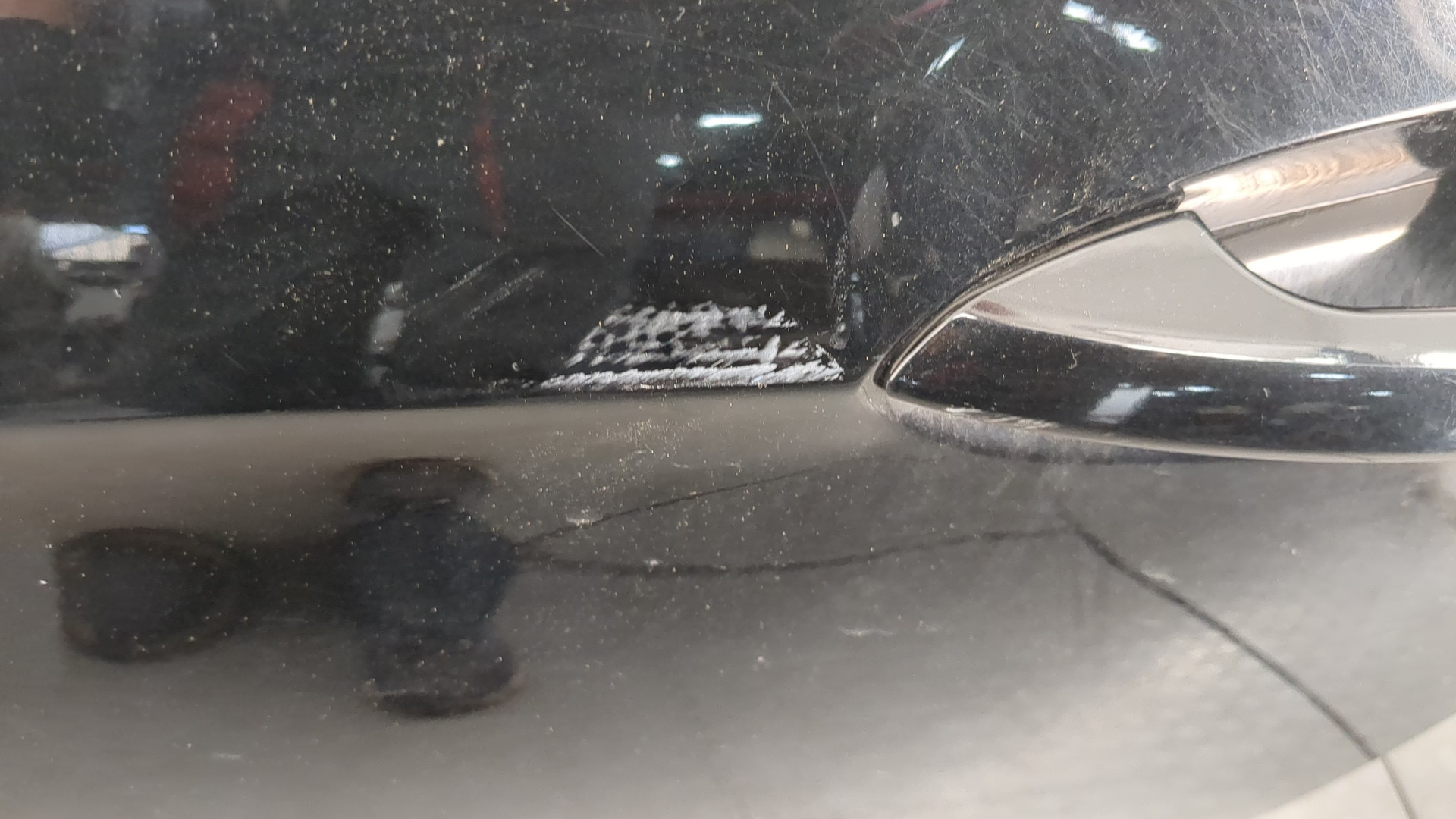 Дверь передняя левая