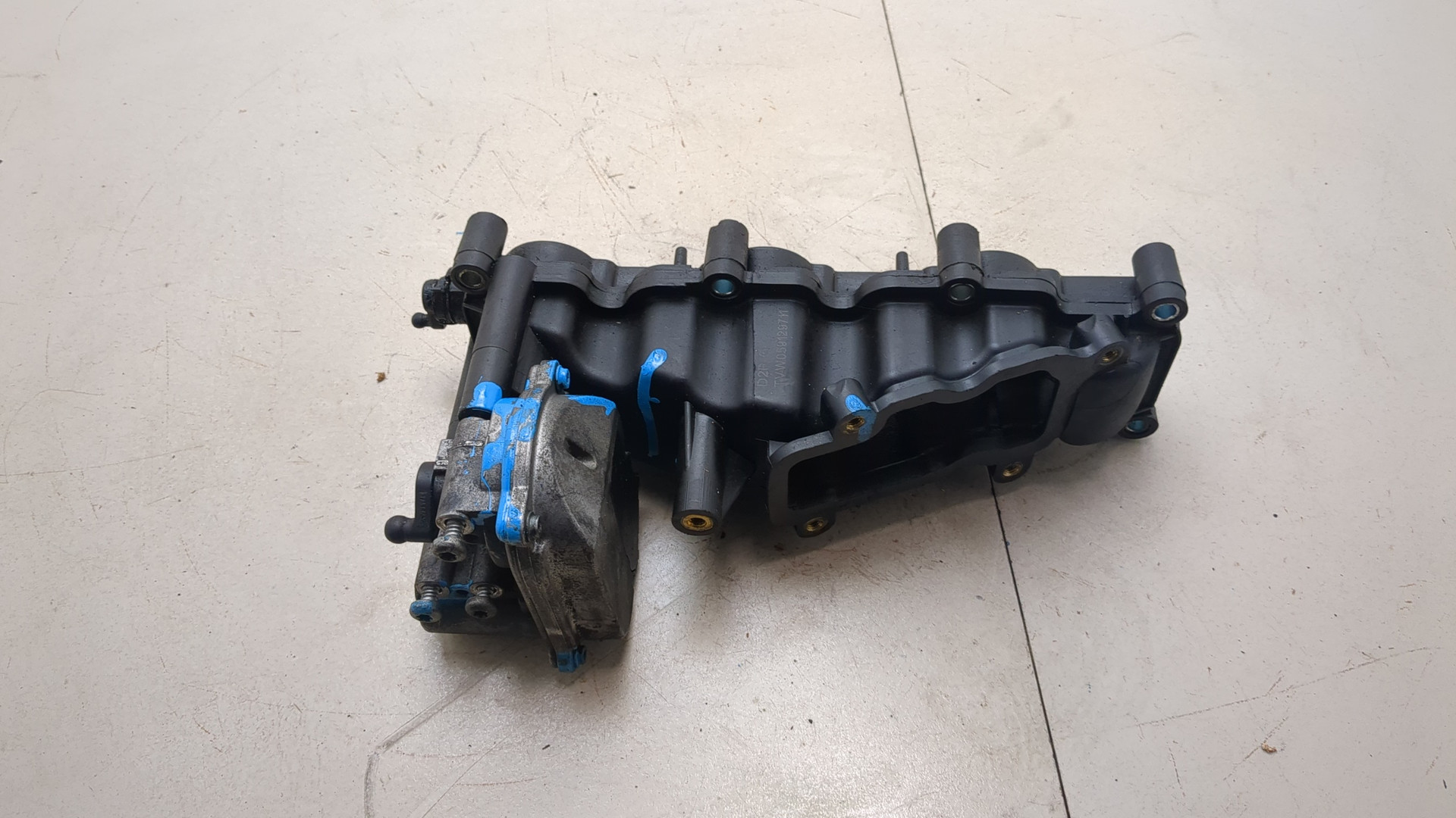 Коллектор впускной