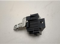  Блок предохранителей Toyota Prius 2003-2009 20518652 #2