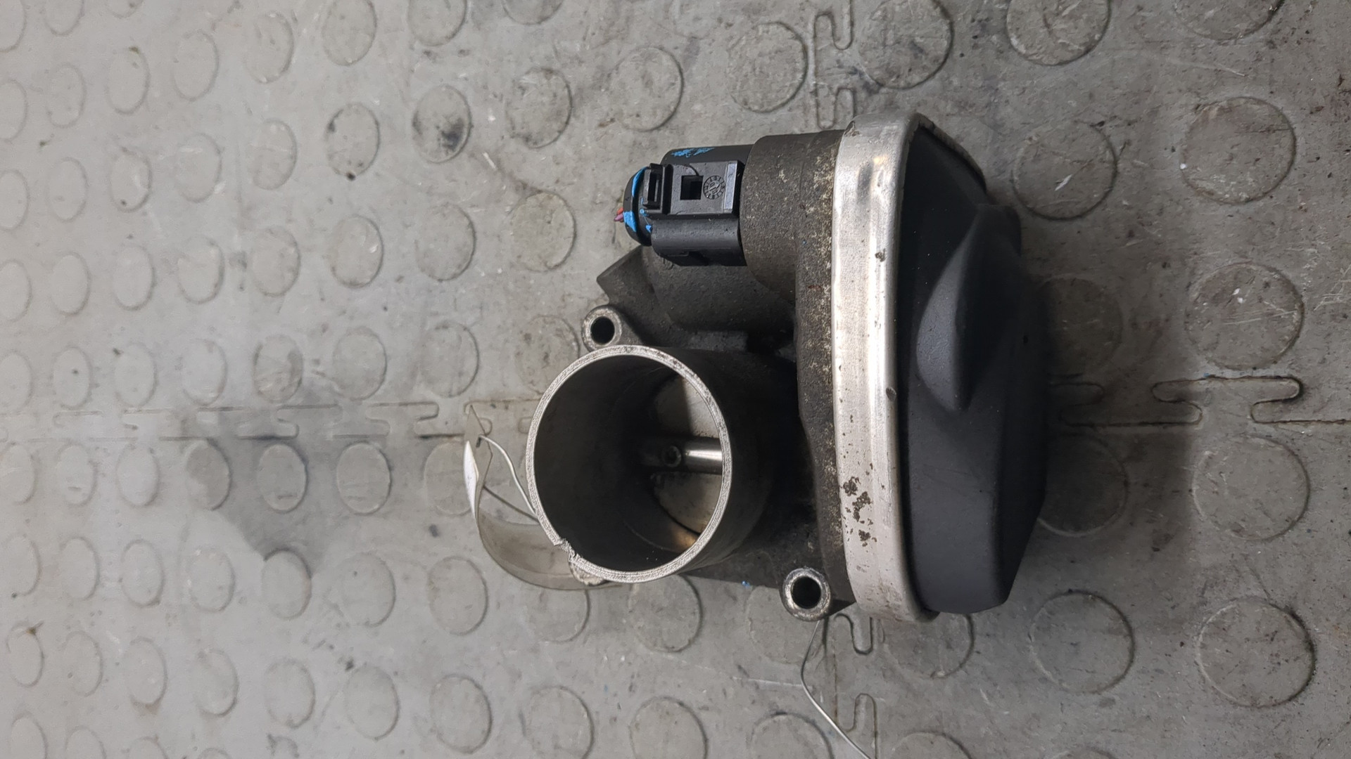 Заслонка дроссельная электрическая