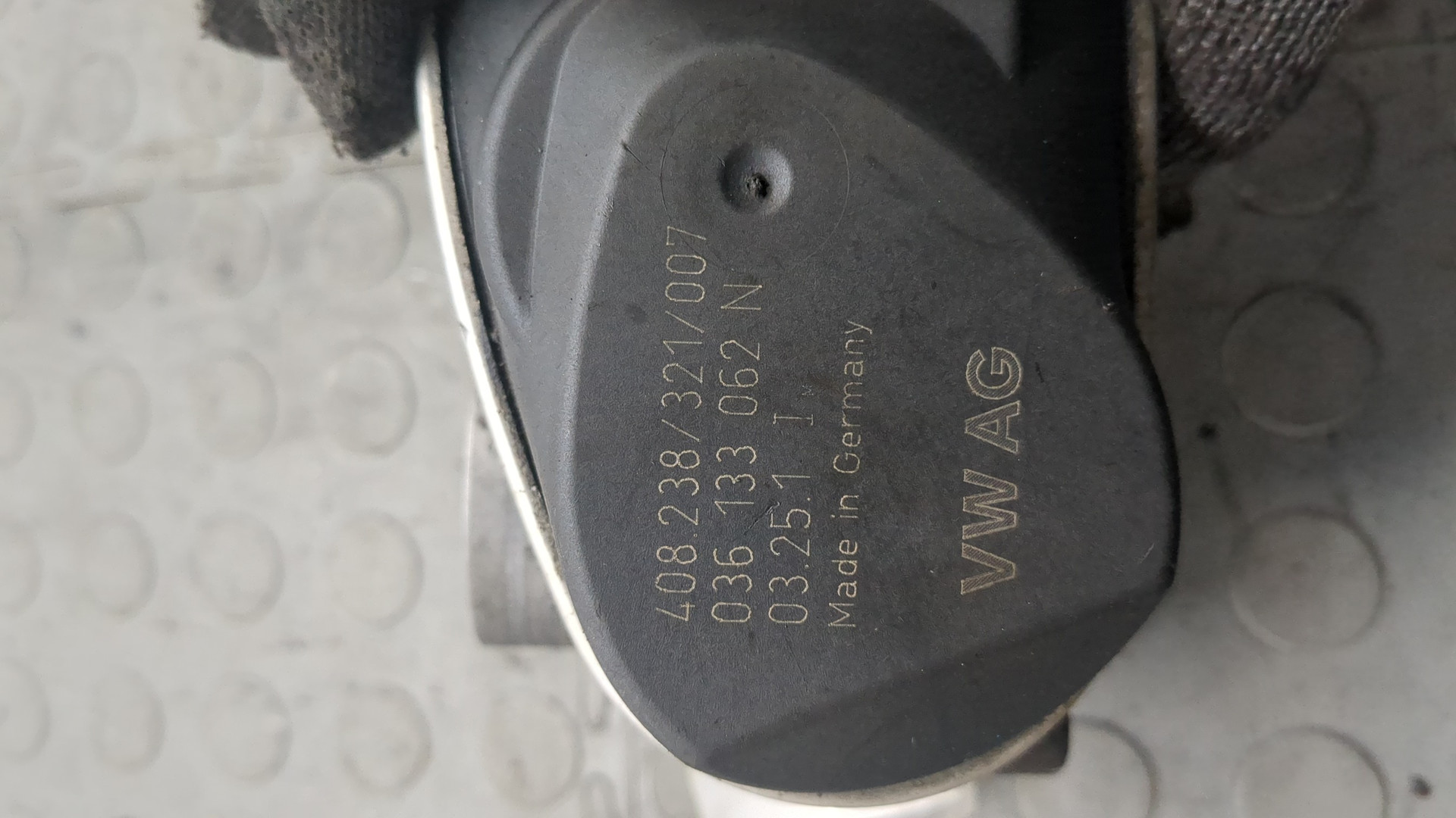 Заслонка дроссельная электрическая