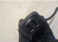 13598459 Разъем AUX/USB Chevrolet Equinox 2017-2024 20520608 #4