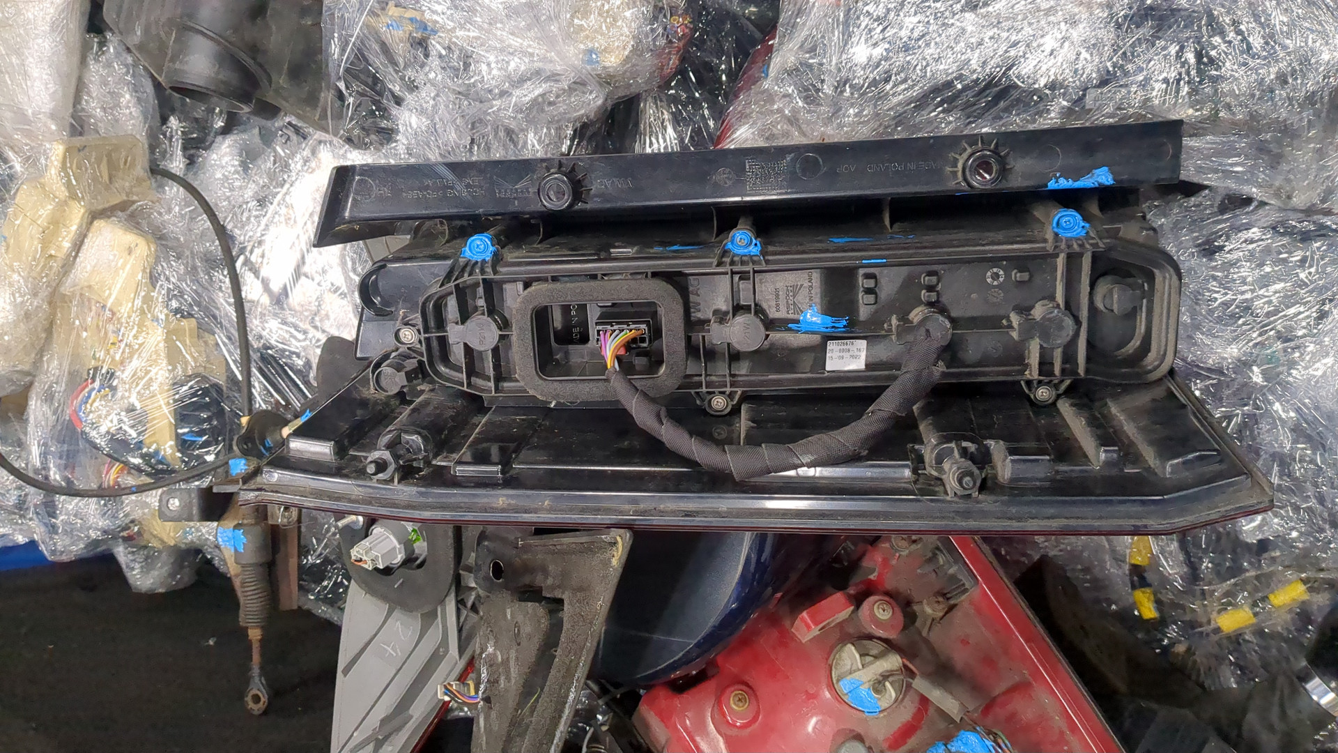 Фонарь задний правый