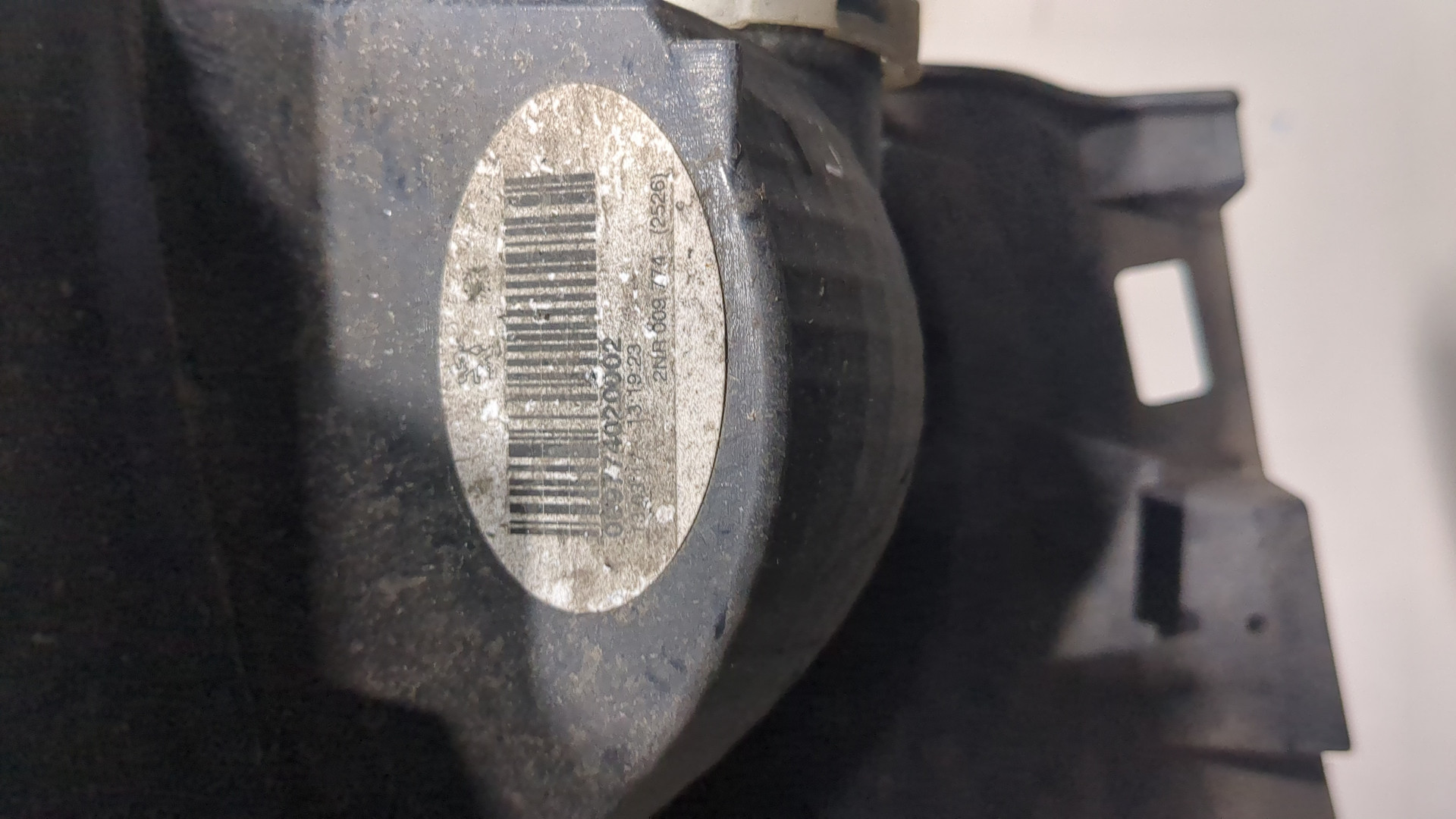 Фара противотуманная правая