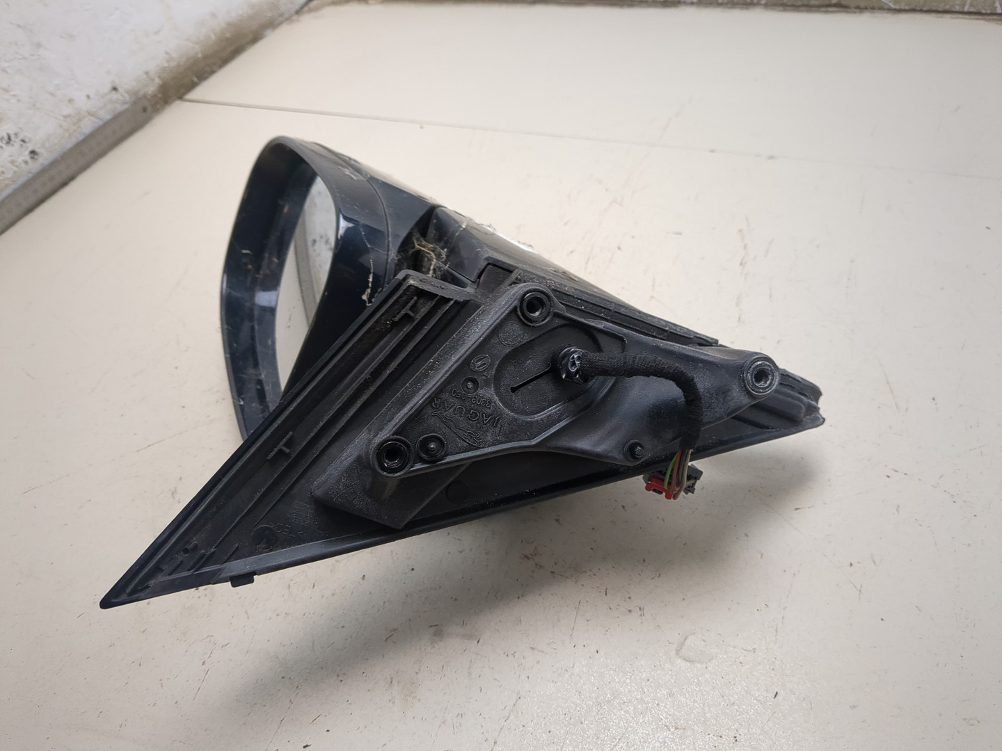 Зеркало правое электрическое