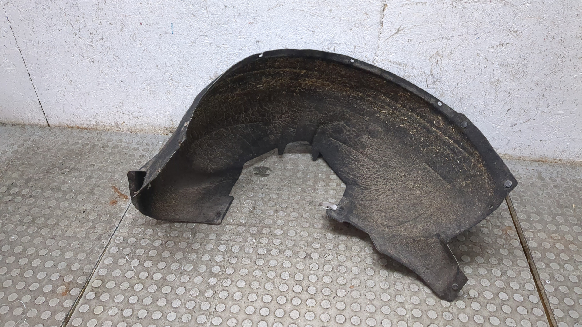 Локер передний правый