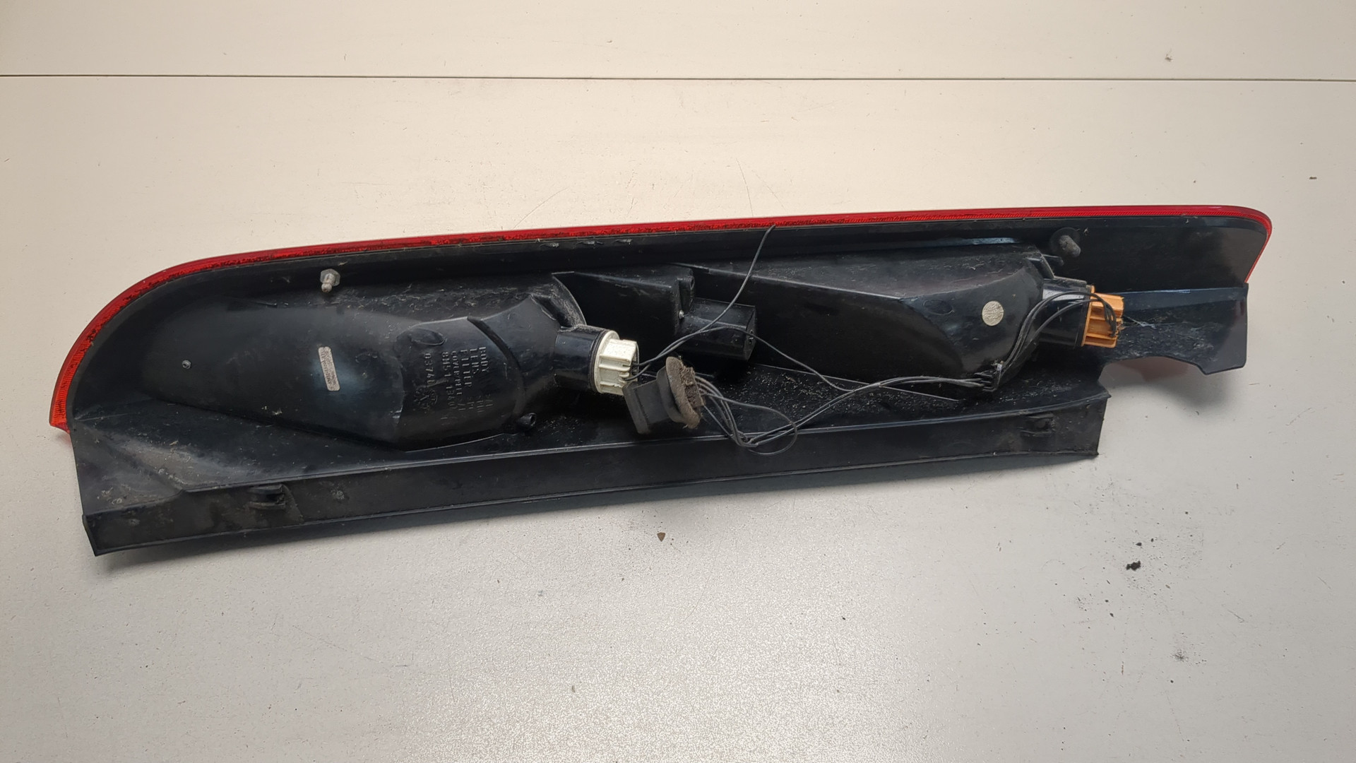 Фонарь задний правый