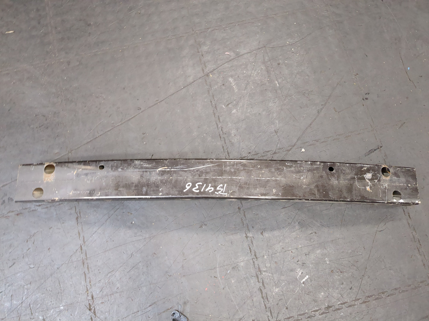 Усилитель заднего бампера