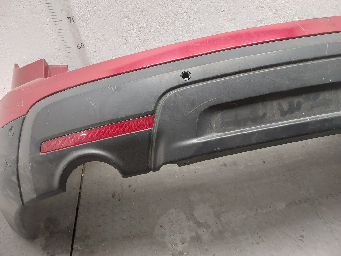 Бампер задний