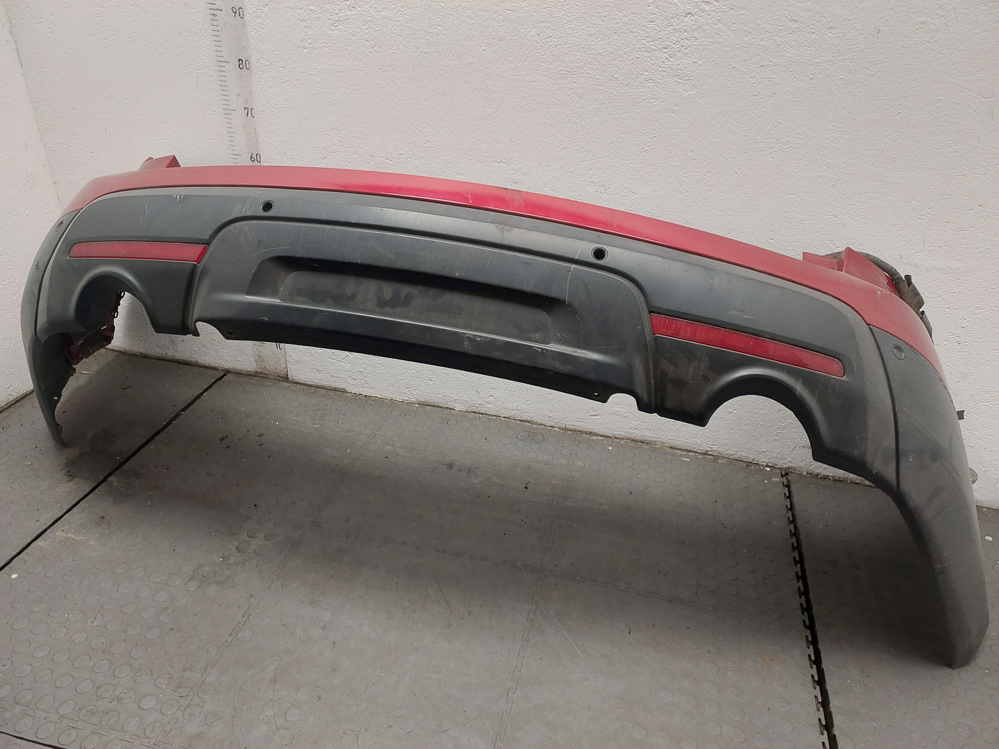 Бампер задний