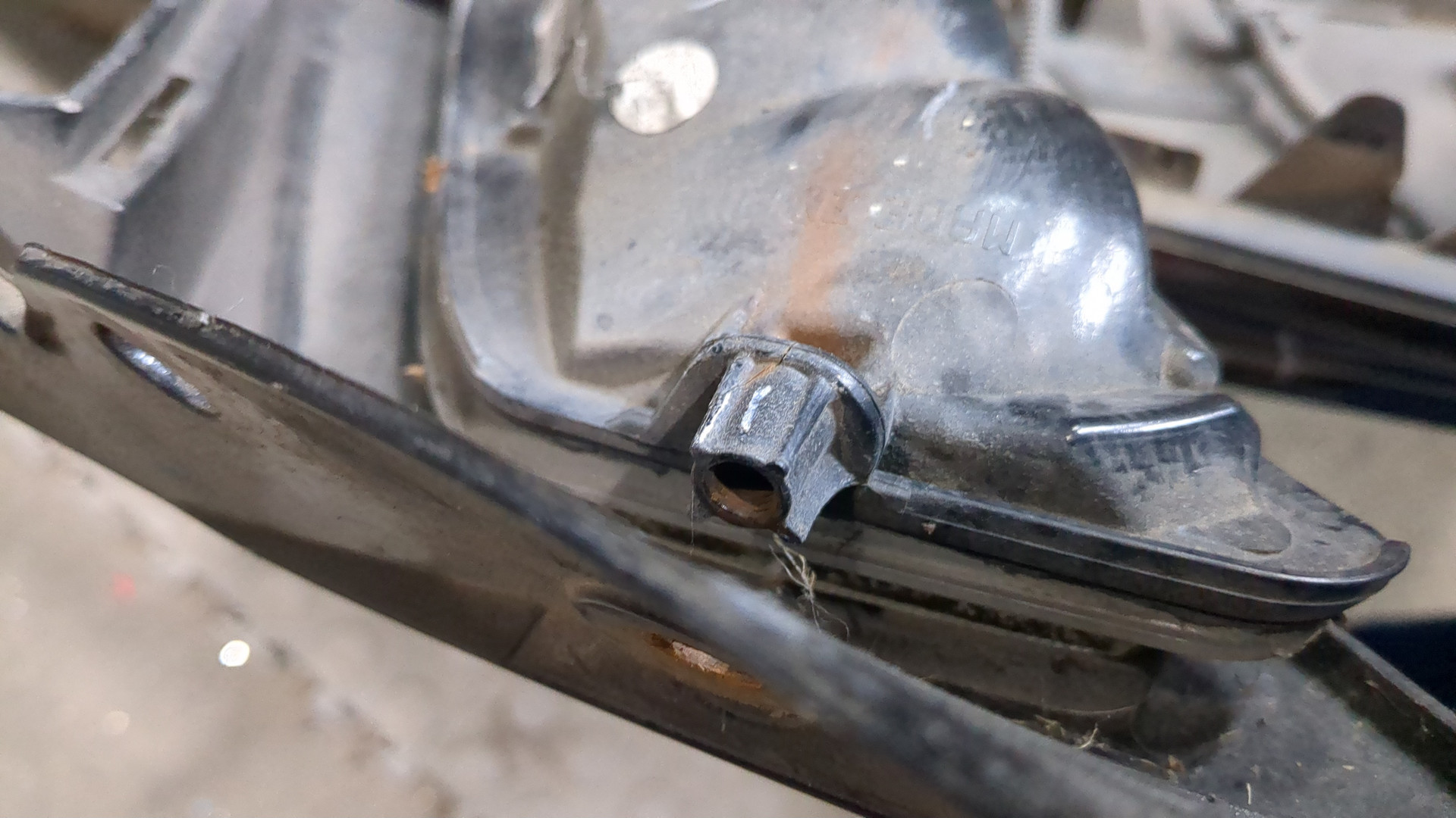 Бампер передний