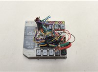  Блок предохранителей Nissan Note E11 2005-2013 20533853 #1