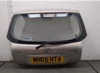  Накладка крышки багажника (двери) Toyota Corolla E12 2001-2006 11466592 #1