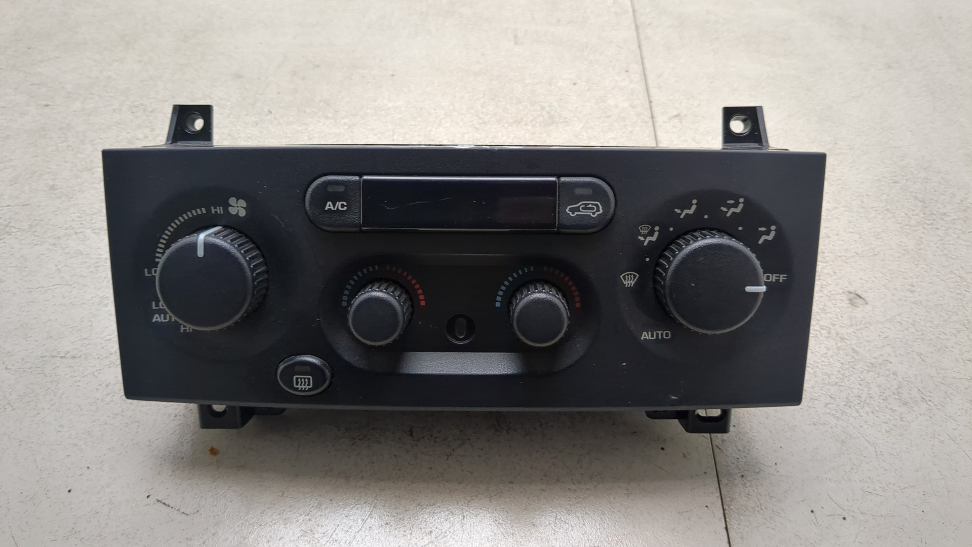 Переключатель отопителя