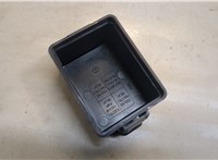  Крышка блока предохранителей Buick Encore 2016-2022 20537408 #2