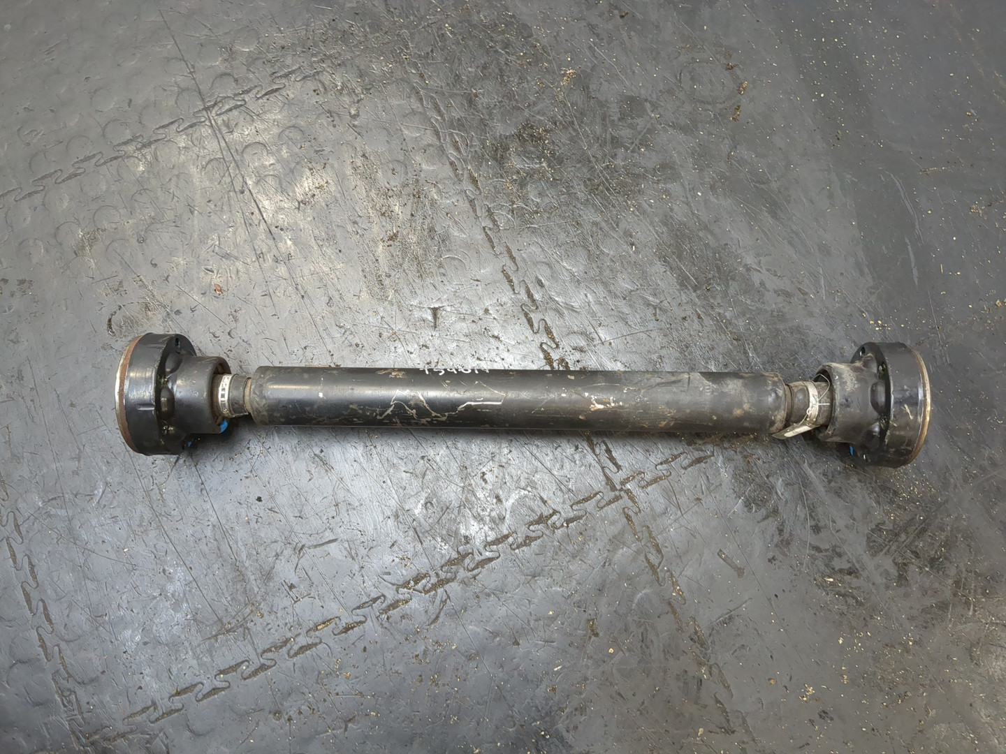 Вал карданный передний