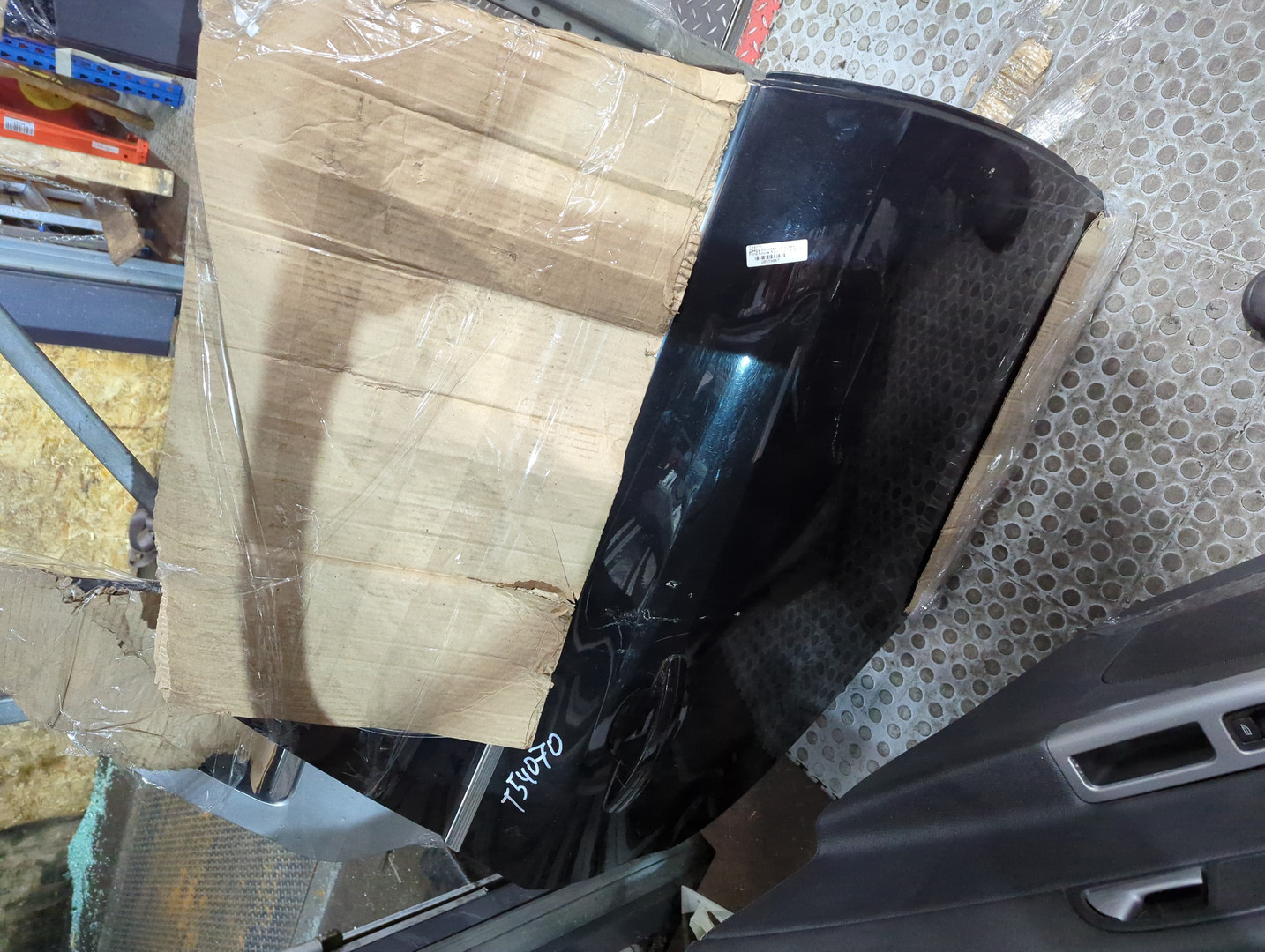 Дверь задняя правая