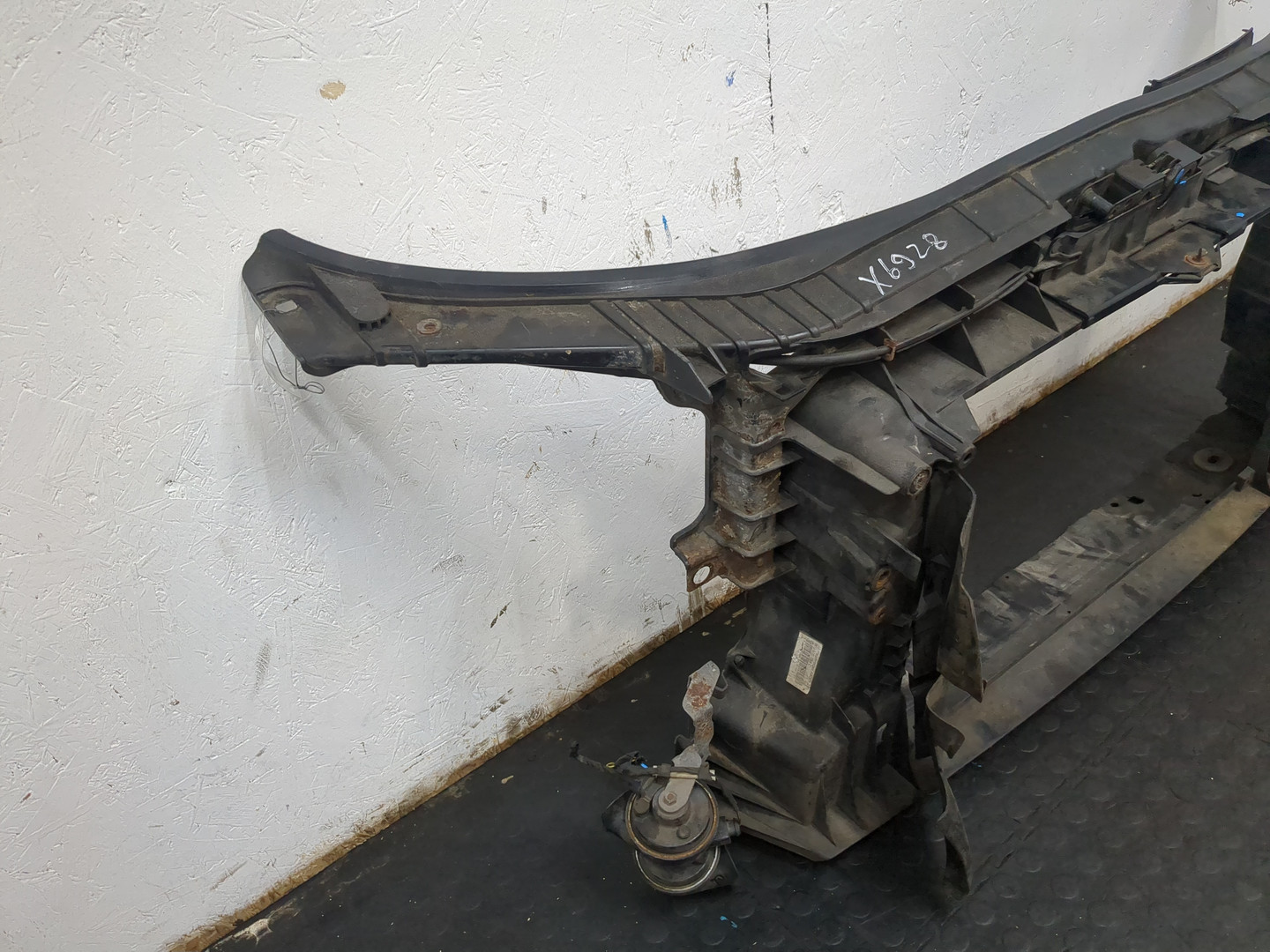 Панель передняя (телевизор)