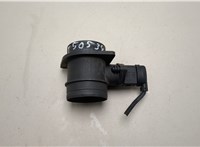  Измеритель потока воздуха (расходомер) Volkswagen Jetta 5 2004-2010 20540772 #1
