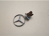 A2028800186 Эмблема Mercedes C W203 2000-2008 20541704 #2