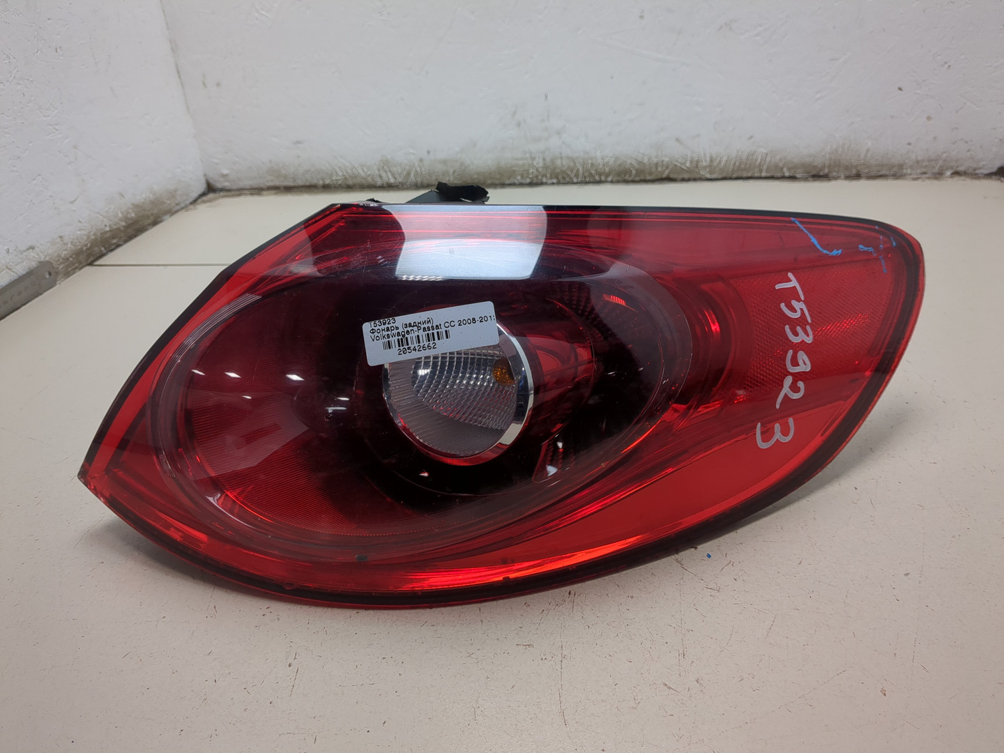 Фонарь задний правый