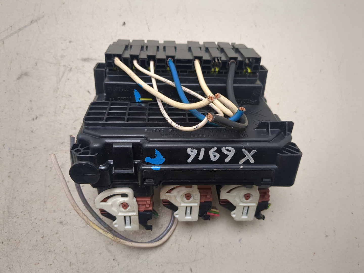 Блок предохранителей