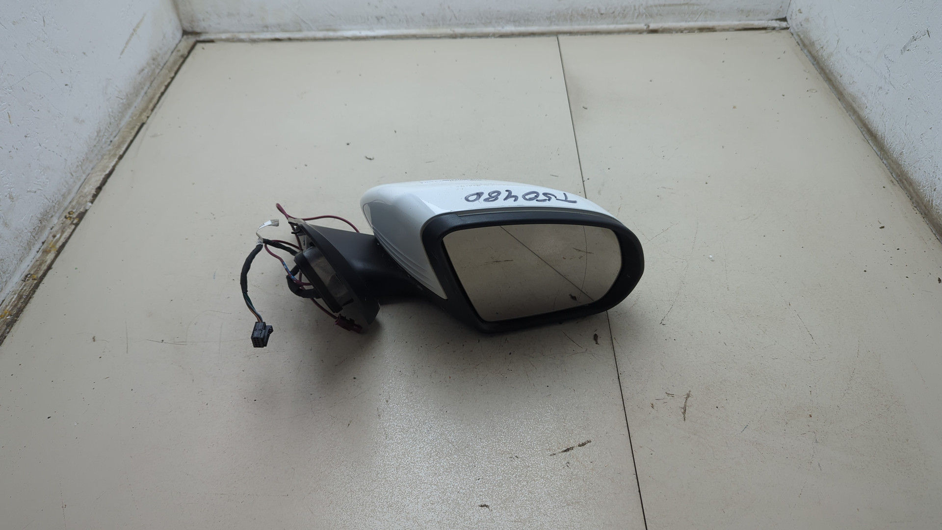 Зеркало правое электрическое