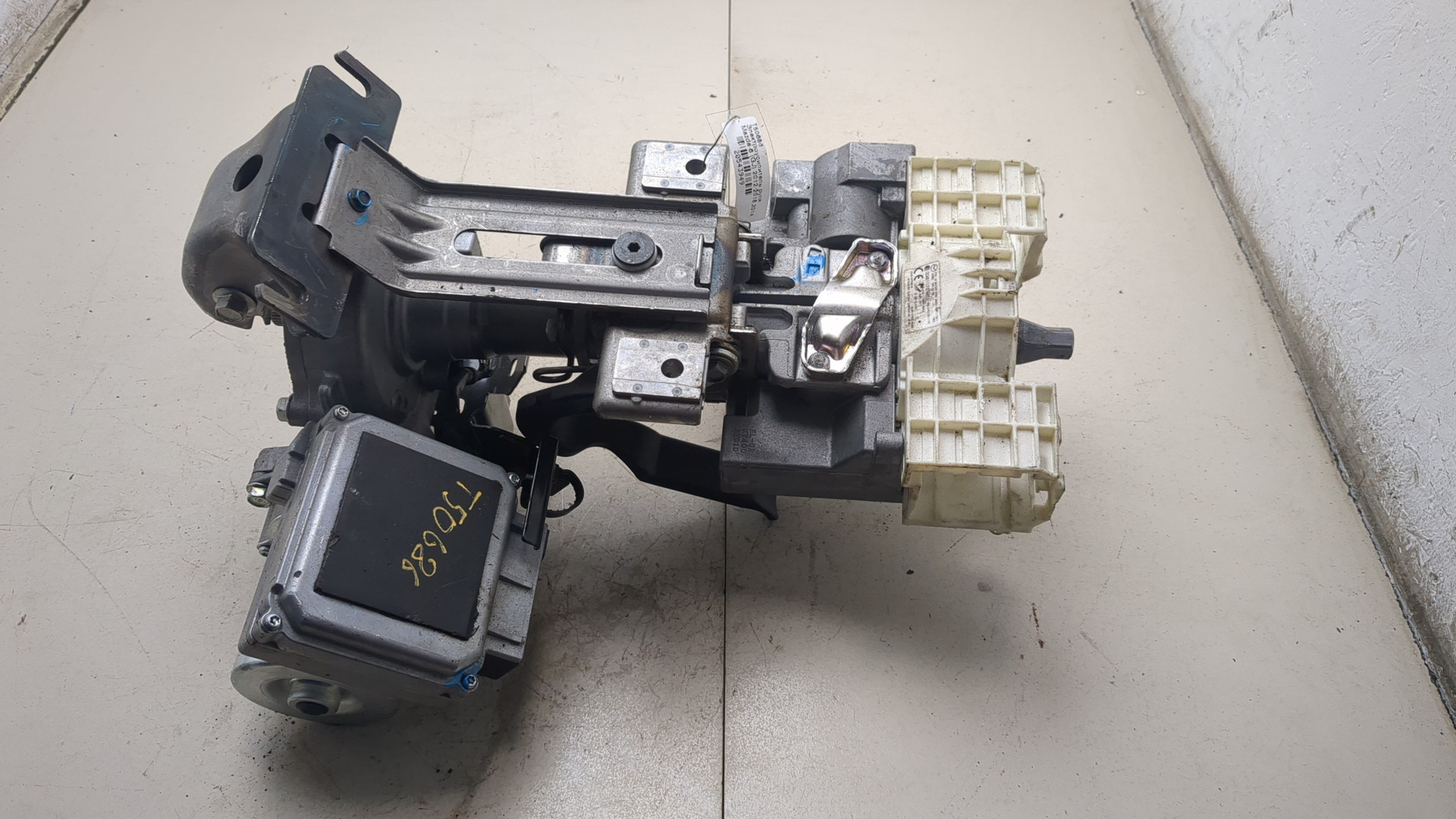 Серводвигатель рулевой рейки