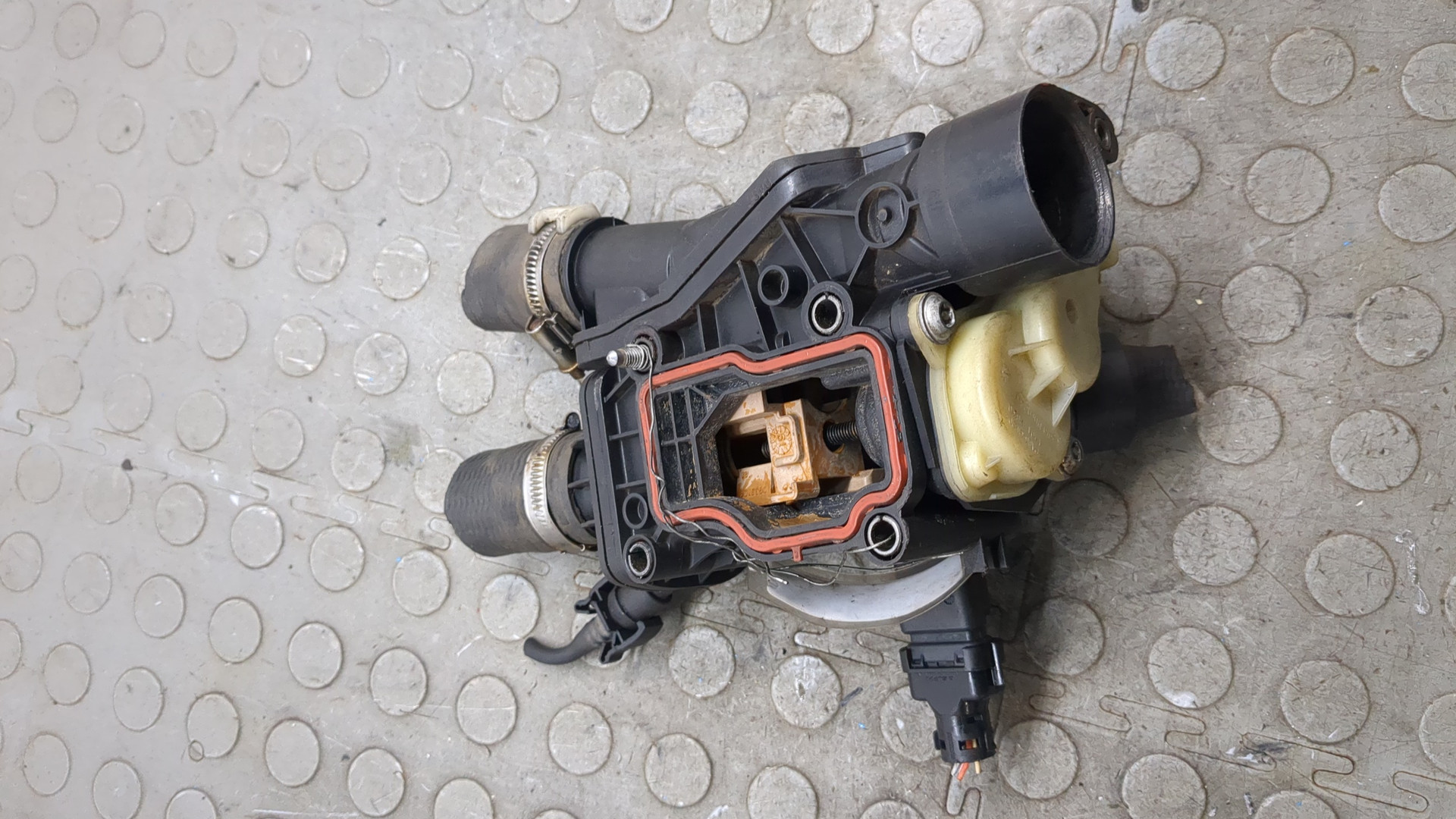 Корпус термостата