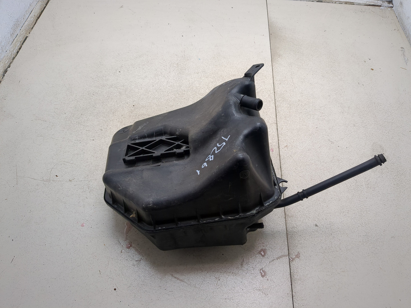 Бачок расширительный