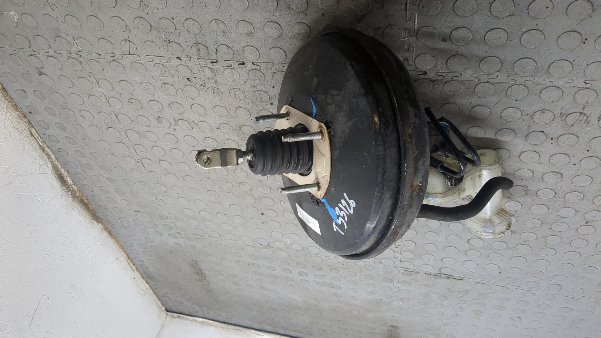 Цилиндр тормозной главный