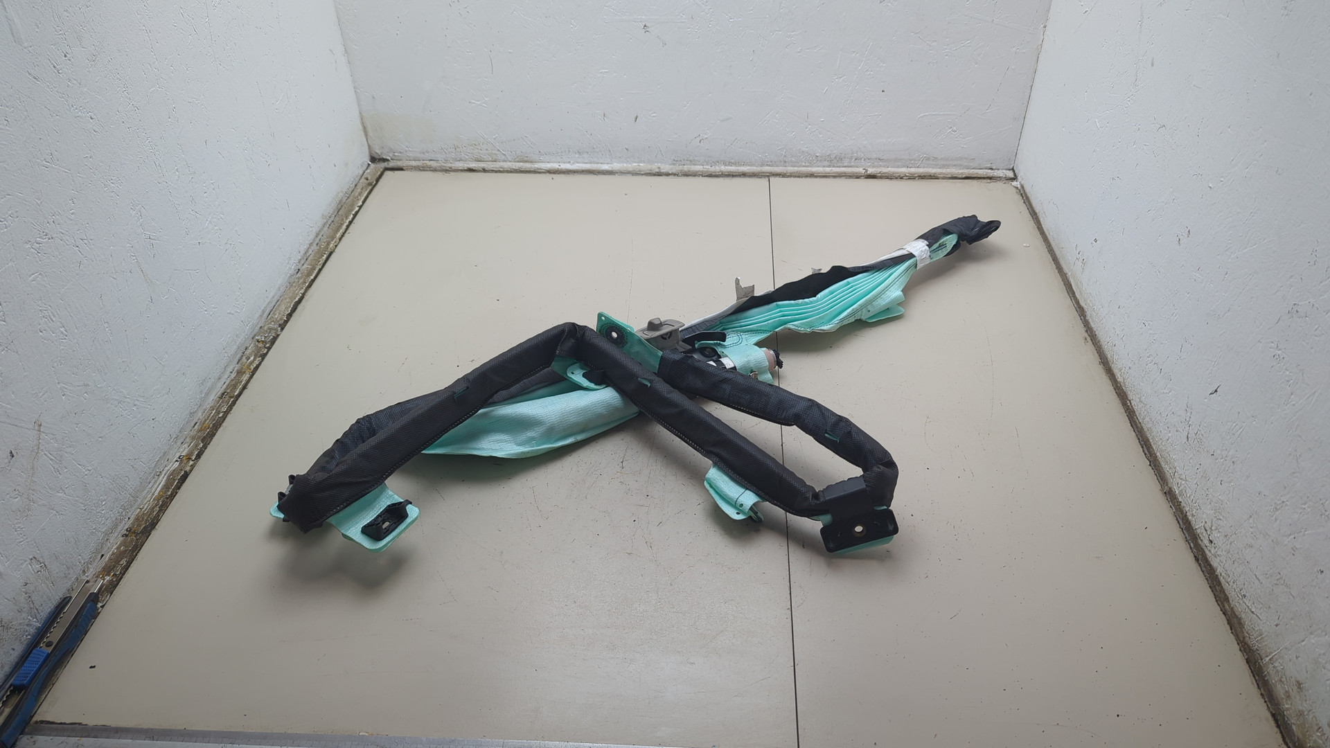 Подушка безопасности боковая (шторка)