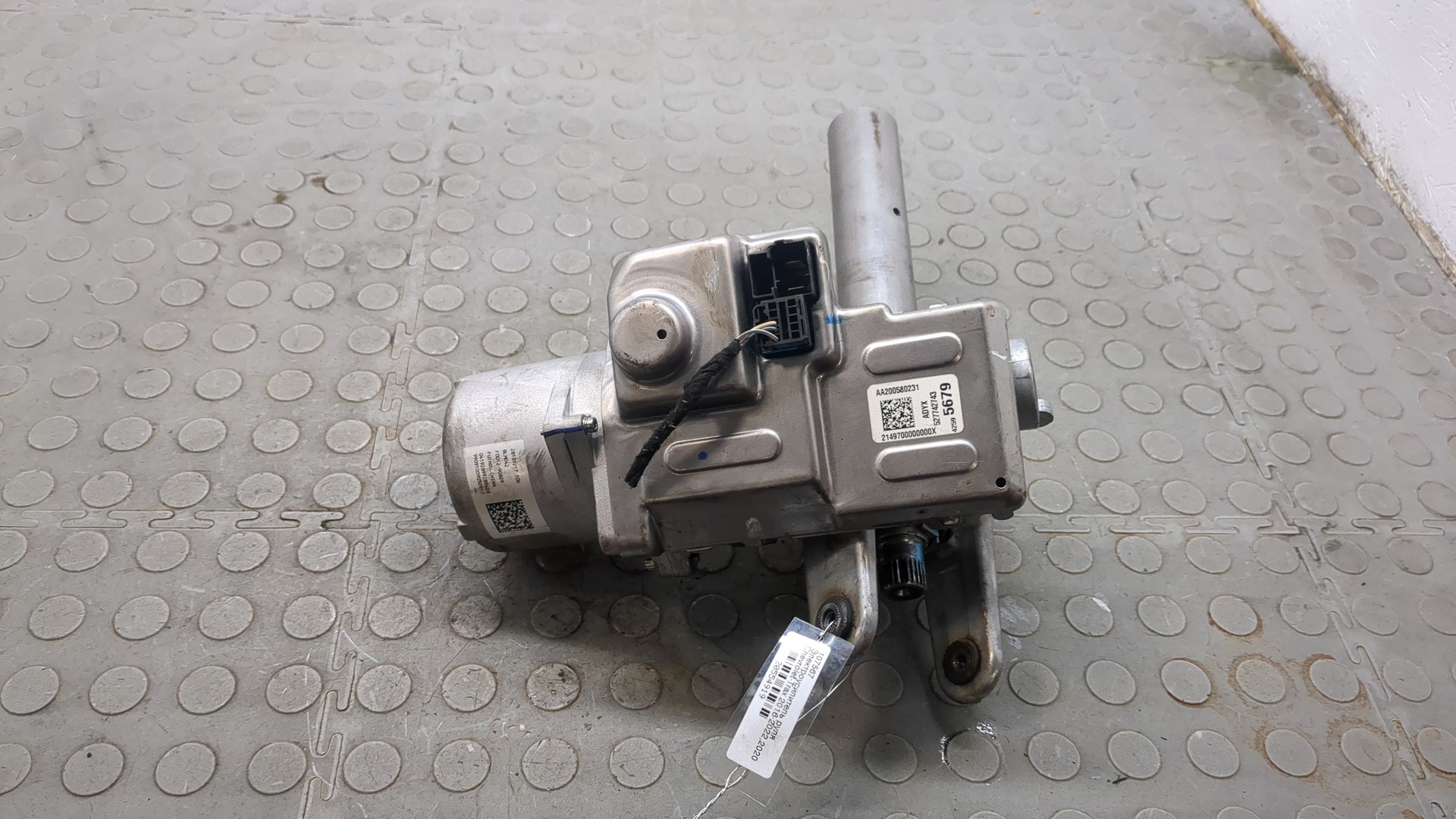 Серводвигатель рулевой рейки