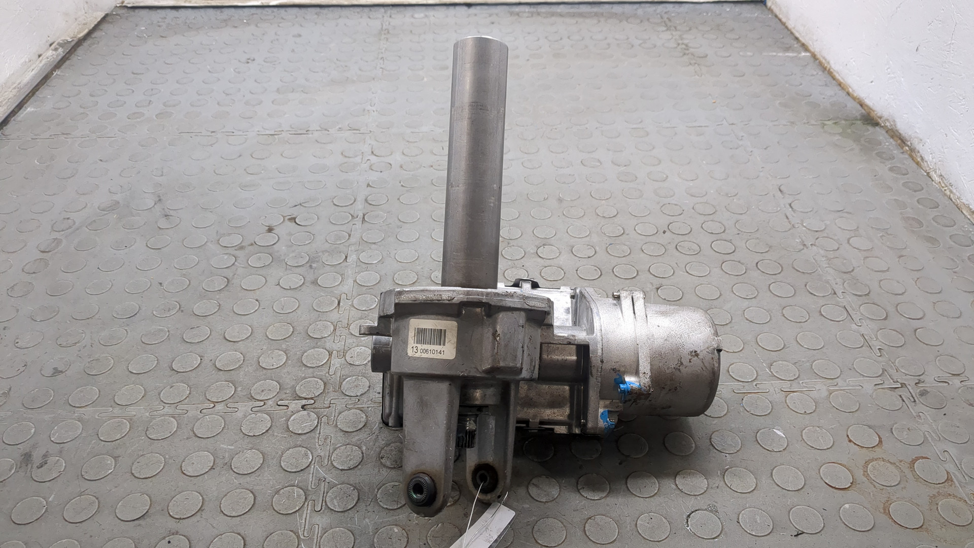 Серводвигатель рулевой рейки